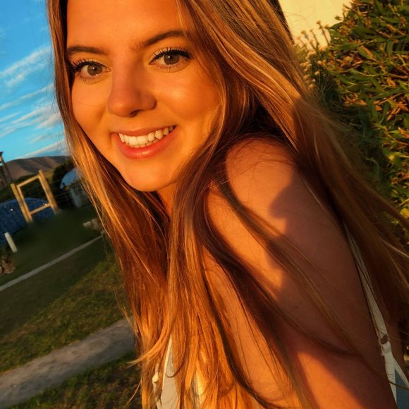 Meet your Posher, Audrey - Picture 2 of 2